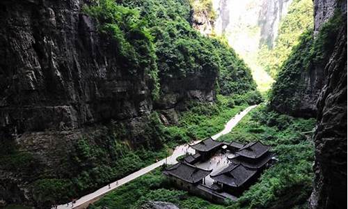 重庆武隆旅游攻略学生_重庆武隆旅游必去景点